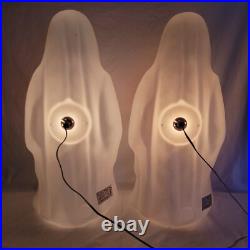 Lot of 2 Vtg Empire Halloween Blow Mold Ghost Holding Skull & Pumpkin Light 23