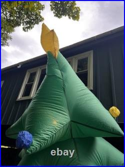 Massive Gemmy Airblown Inflatable 12ft+ Christmas Tree With Dog Present Works