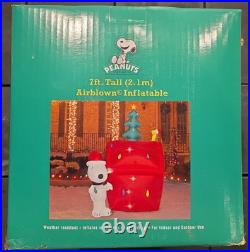 NEW 7 Foot Peanuts Xmas Inflatable Snoopy With Woodstock On The Doghouse