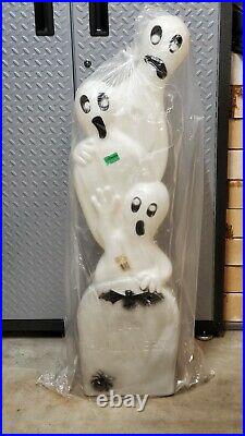 NEW Vintage 42 Union Halloween Lighted Tombstone Ghosts Blow Mold Decoration