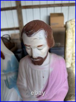 Nativity Set Blow Mold 11 Pcs Empire 3 Sheep 3 Kings Cow Shepard No Lights/cord