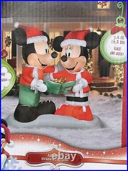 New Gemmy 7-1/2' Caroling Mickey & Minnie Lighted Christmas inflatable Airblown