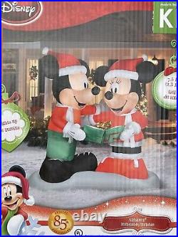 New Gemmy 7-1/2' Caroling Mickey & Minnie Lighted Christmas inflatable Airblown
