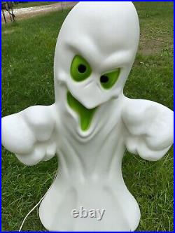 Nice Vintage Empire Ghost Blow Mold Green Eyes 36 Tall