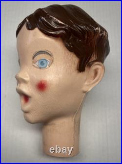 Nice Vintage Empire Lighted Blow Mold Choir Boy Christmas Carolers Working