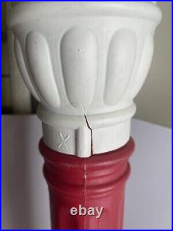 RARE Empire flame Blow Mold 39 Lamp Post Street Light 1969 14 Candles 1970