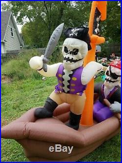 RARE! Inflatable Airblown Pirate Ship Boat Skeleton Halloween Blow Up Light