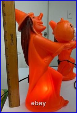 RARE Vintage 1970s Blow Mold Orange Witch Holding a Small Pumpkin AAA2903