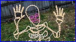 RARE! Vintage Skeleton Halloween 3D Sculpture Rope Metal Wire Light Decoration