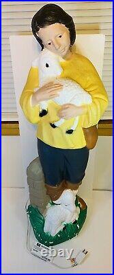 Rare 33 TPI Shepard Boy Sheep Nativity Christmas Blow Mold Light Yellow Shirt