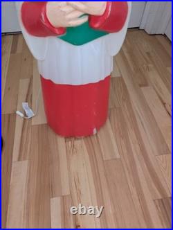Rare Blow Mold Vintage 41 TPI Canada Choir Boy Caroler Christmas Nativity