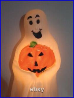 Rare Drainage Halloween Blow Mold Ghost with Pumpkin Yard Decoration 30 in