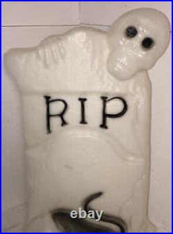 Rare Halloween TPI RIP Tombstone Skeleton Rat Blow Mold Light Yard Decor Grave