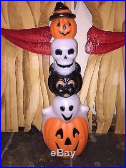 Rare New Halloween 32 Pumpkin, Skull, Black Cat & Ghost Totem Blow Mold Decor