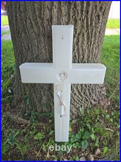 Rare Vintage 1998 Union Products White Blow Mold Light Up Christmas Easter Cross