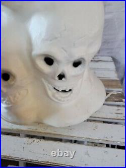 Skull totem blow mold Halloween light up RARE cluster skeleton home decor