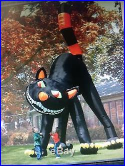 TWO STORY INFLATABLE BLACK CAT, Animated, Head Rotates FOR HALLOWEEN used