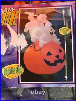 Used RETRO 2003 Gemmy Air Blown Inflatable Halloween 8 ft 3 Ghost Trio Pumpkin