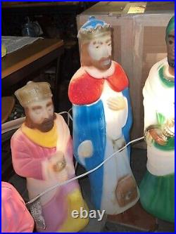 VINTAGE 12 pc Nativity Miniature Tabletop Blow MoldsVery Rare