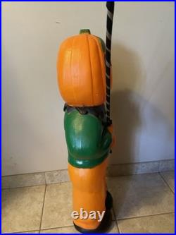 VINTAGE Don Featherstone Blow Mold Halloween Pumpkin Scarecrow Union Products