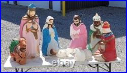 VINTAGE EMPIRE 8 Piece Blow Mold Nativity Scene In Great Condition