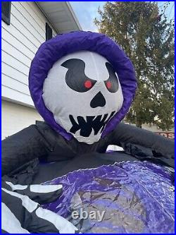 VTG Gemmy Airblown Inflatable Whirlwind Globe Ovr 6 Tall Halloween Skeleton RARE