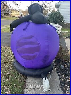 VTG Gemmy Airblown Inflatable Whirlwind Globe Ovr 6 Tall Halloween Skeleton RARE