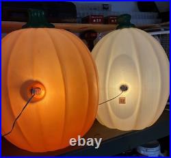 VTG Halloween Jack o Lantern (2) Light Up Blow Mold 80s 90s Pumpkin 24 Lot Of 2