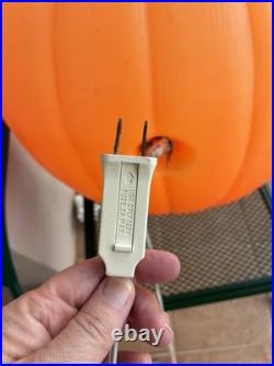 VTG Halloween Jack o Lantern (2) Light Up Blow Mold 80s 90s Pumpkin 24 Lot Of 2