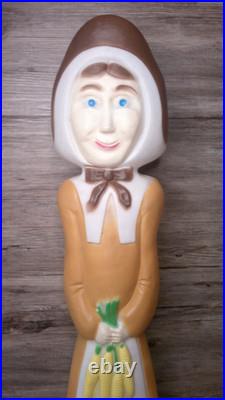 VTG. Thanksgiving Don Featherstone blow mold lady pilgrim figure lights up US