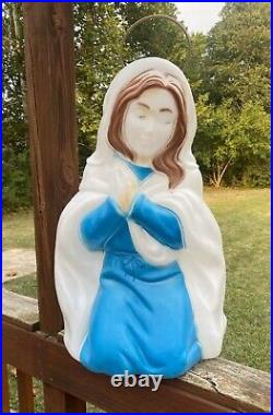 Vintage 1995 Empire 4 Piece Nativity Blow Mold Halos Joseph Mary Jesus & Donkey