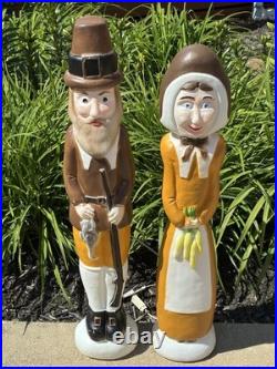 Vintage 1996 Union Products Pilgrim Pair Man & Woman LIGHTED Blow Molds 34