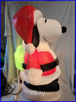 Vintage 1999 Christmas Blow Mold 32 Santa's Best Snoopy Peanuts Lighted RARE