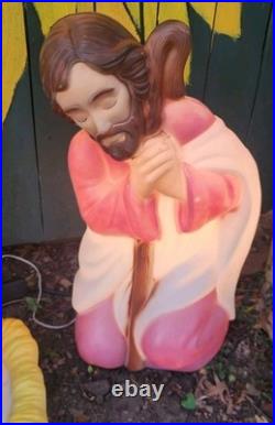 Vintage 28 Illuminated Nativity Blow Mold Mary, Joseph and Baby Jesus Gorgeous