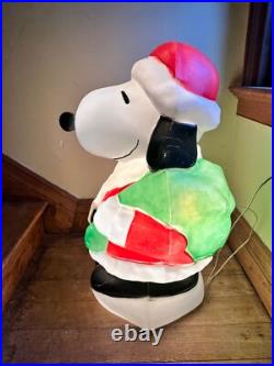 Vintage 32 Santa's Best Snoopy Santa Peanuts Blow Mold Christmas Decoration
