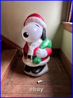 Vintage 32 Santa's Best Snoopy Santa Peanuts Blow Mold Christmas Decoration