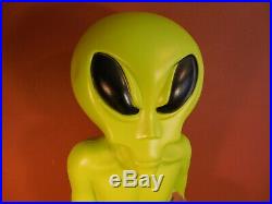 Vintage 36 Green Space ALIEN Blowmold Light Up UFO Flying Saucer Creature