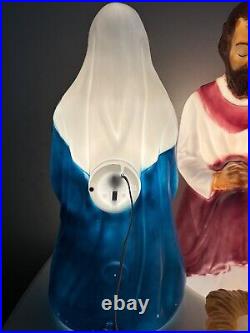 Vintage Blow Mold Christmas Lighted Nativity Set 27 Joseph Mary Jesus
