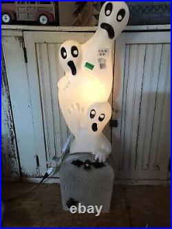 Vintage Blow Mold Halloween Ghost on Tombstone New Old Stock Union Featherstone