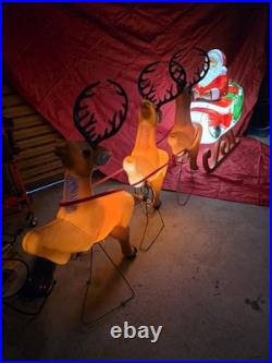 Vintage Blow Mold Santa Sleigh with 3 Reindeer Working Complete Set SHIPS FREE Vintage Blow Mold Santa Sleigh with 3 Reindeer Working Complete Set SHIPS FREE
