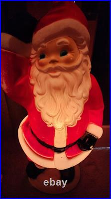 Vintage Christmas 40 General Foam Waving Santa Claus Blue Eyes Blow Mold Light