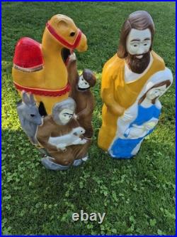 Vintage Don Featherstone Blow Mold Nativity Set