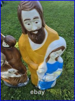 Vintage Don Featherstone Blow Mold Nativity Set