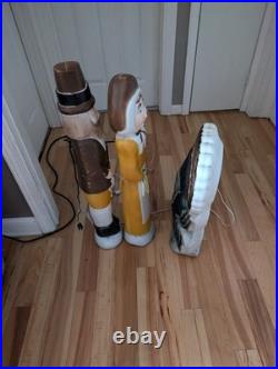 Vintage Don Featherstone Thanksgiving Blow Mold Set Pilgrims Turkey Lot Of 3