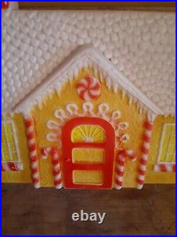 Vintage Don Featherstone Union Gingerbread House Blow Mold