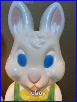 Vintage Easter Blow Mold Bunny Rabbit 19 Basket WORKING Slightly Used Lot Pair