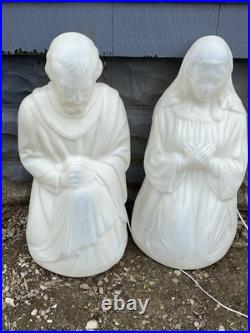 Vintage General Foam Blow Mold Christmas Lighted Nativity Set White Mary Joseph