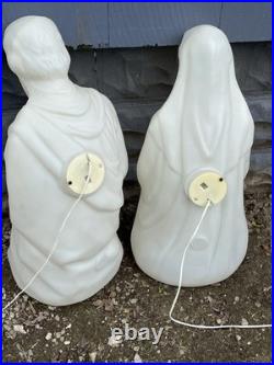 Vintage General Foam Blow Mold Christmas Lighted Nativity Set White Mary Joseph