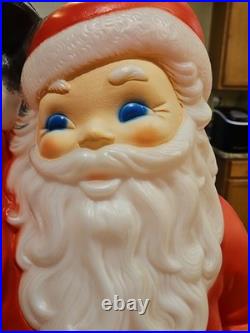 Vintage General Foam Dancing Twirling Santa Christmas Blow Mold Yard Decoration