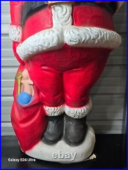 Vintage General Foam Life Size 5' Santa Claus Lighted Blow Mold